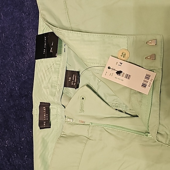 The Limited Women's Crop Pants - Picture 3 of 4